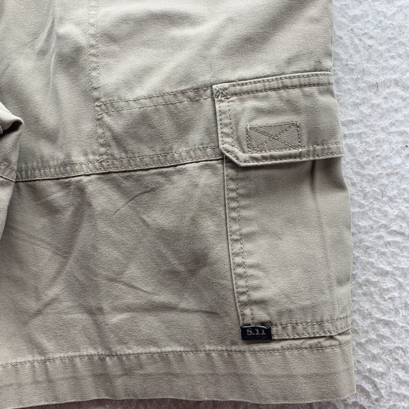 5.11 Tactical Cargo Shorts Mens 30x9 Utility Carpenter Military Operator Khaki - Picture 11 of 16